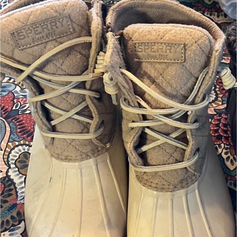 Sperry Beige Quilted Duck Boots
